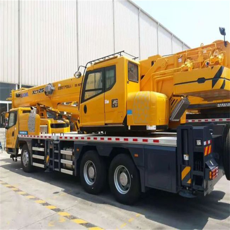 西区离这最近出租吊车电话